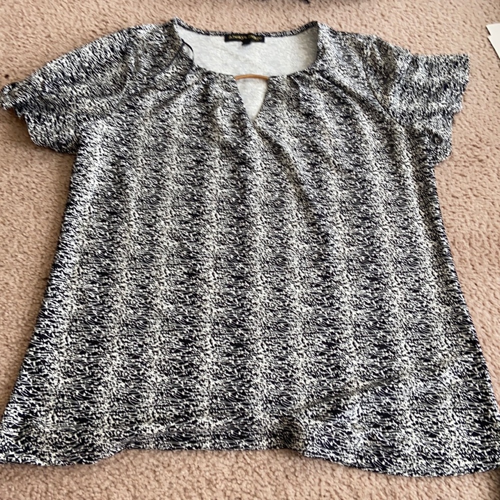 Always indigo black and white large shirt